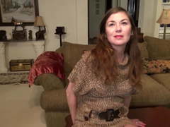 Real mom fucks hairy pussy on carpet